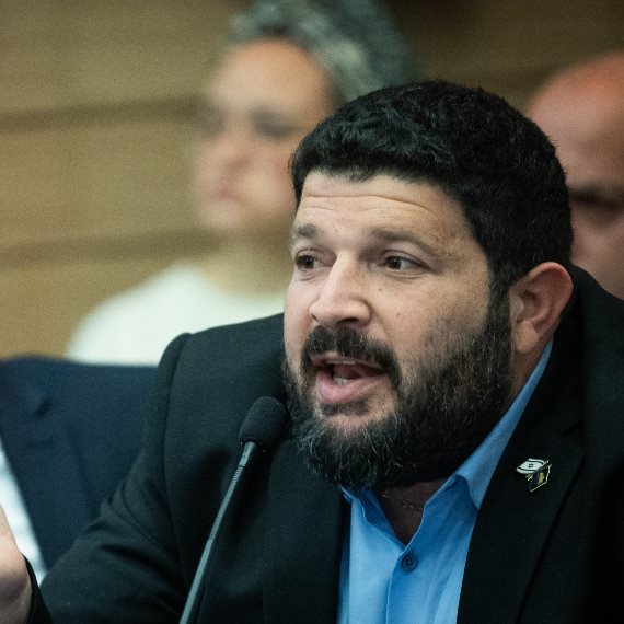 אלמוג כהן