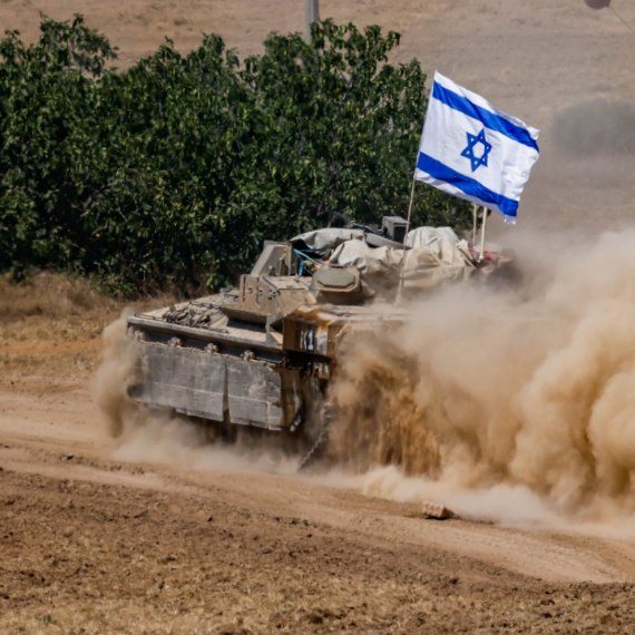 כוחות צה&quot;ל בגבול עזה - למצולמים אין קשר לנאמר