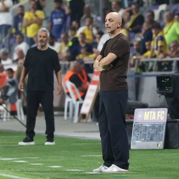 זרקו לאזטיץ'