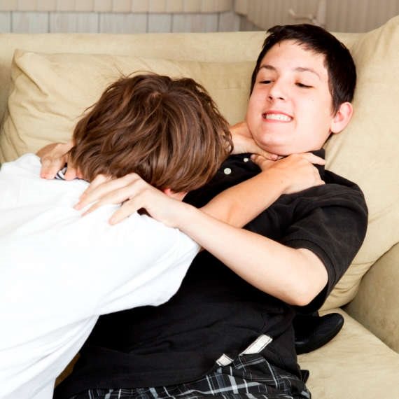 ילדים מריבות מכות